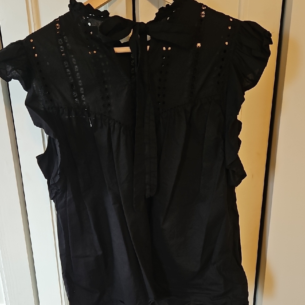 Express Black Ruffled Blouse - Picture 4 of 5